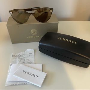 ✨✨VERSACE SUNGLASSES✨✨